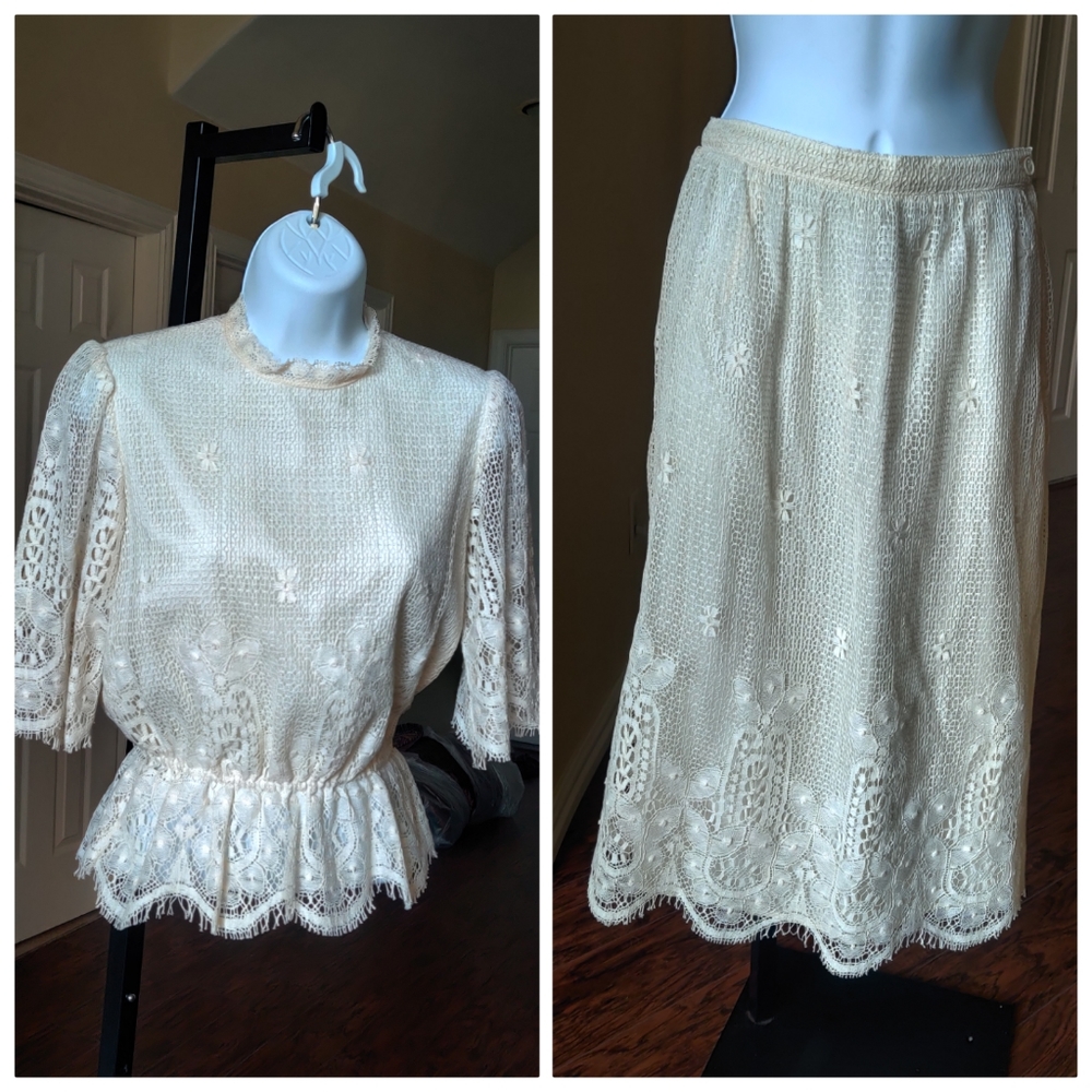 Samuel Blue 2pc Vintage Ivory Lace Skirt Set
